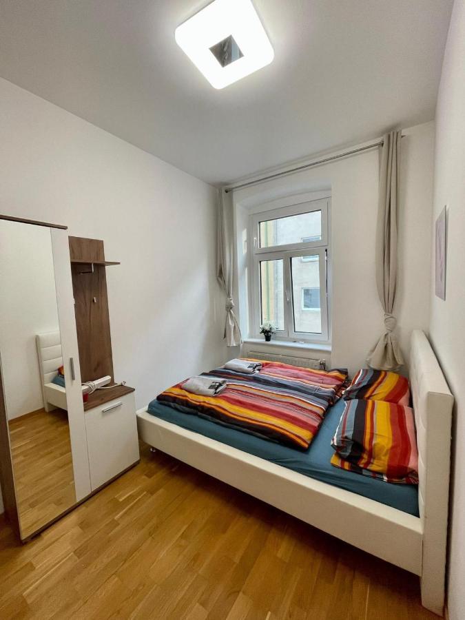 Ferienwohnung Deluxe Studio 3P Th Wien Exterior foto